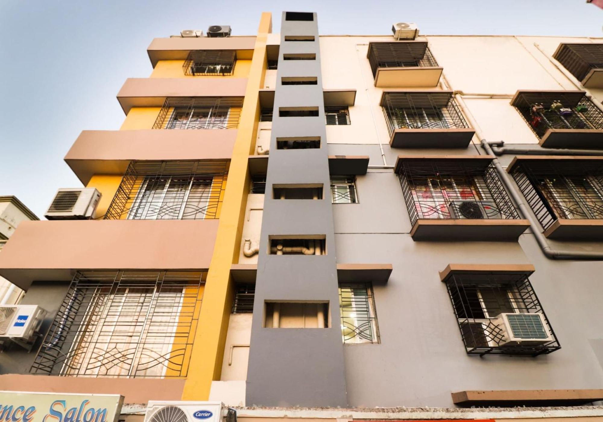 Hotel O Kuber Residency Near Birla Mandir Kalküta Dış mekan fotoğraf